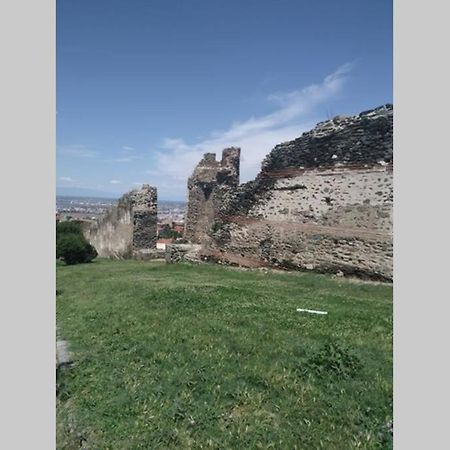 Appartamento Cozy House With Garden In The Old Town Salonicco Esterno foto